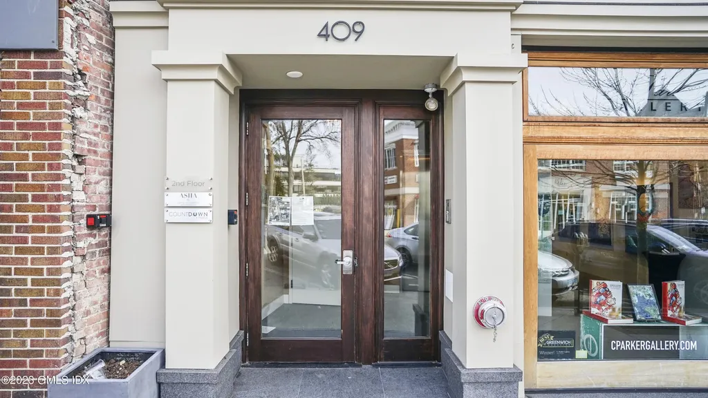 409 Greenwich Avenue Greenwich CT 06830