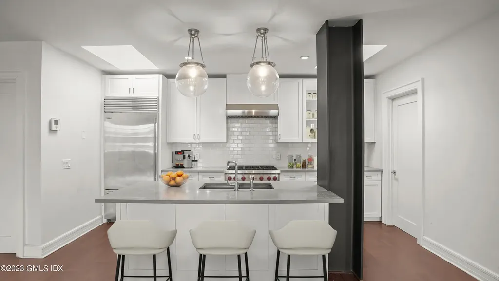 409 Greenwich Avenue Greenwich CT 06830