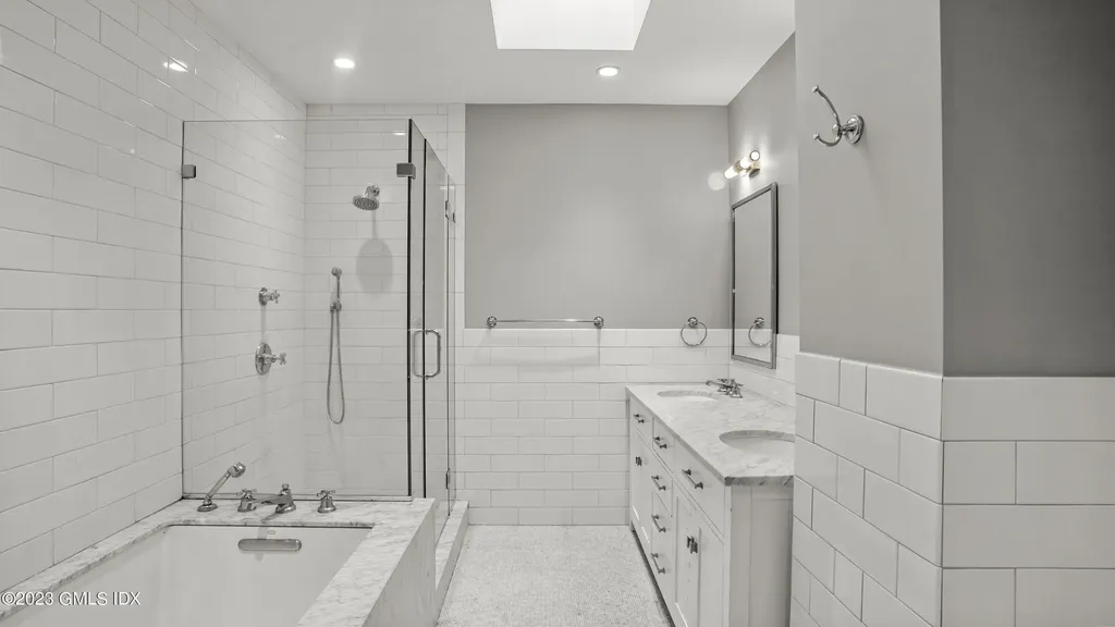 409 Greenwich Avenue Greenwich CT 06830