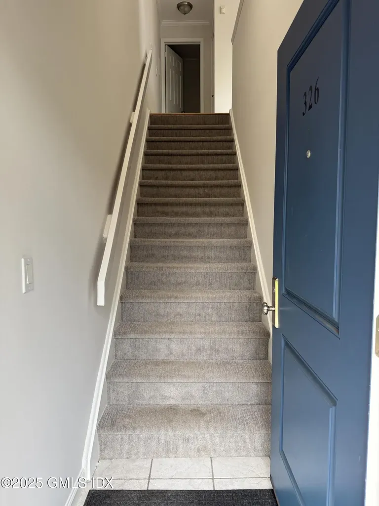 1465 E Putnam Avenue Old Greenwich CT 06870