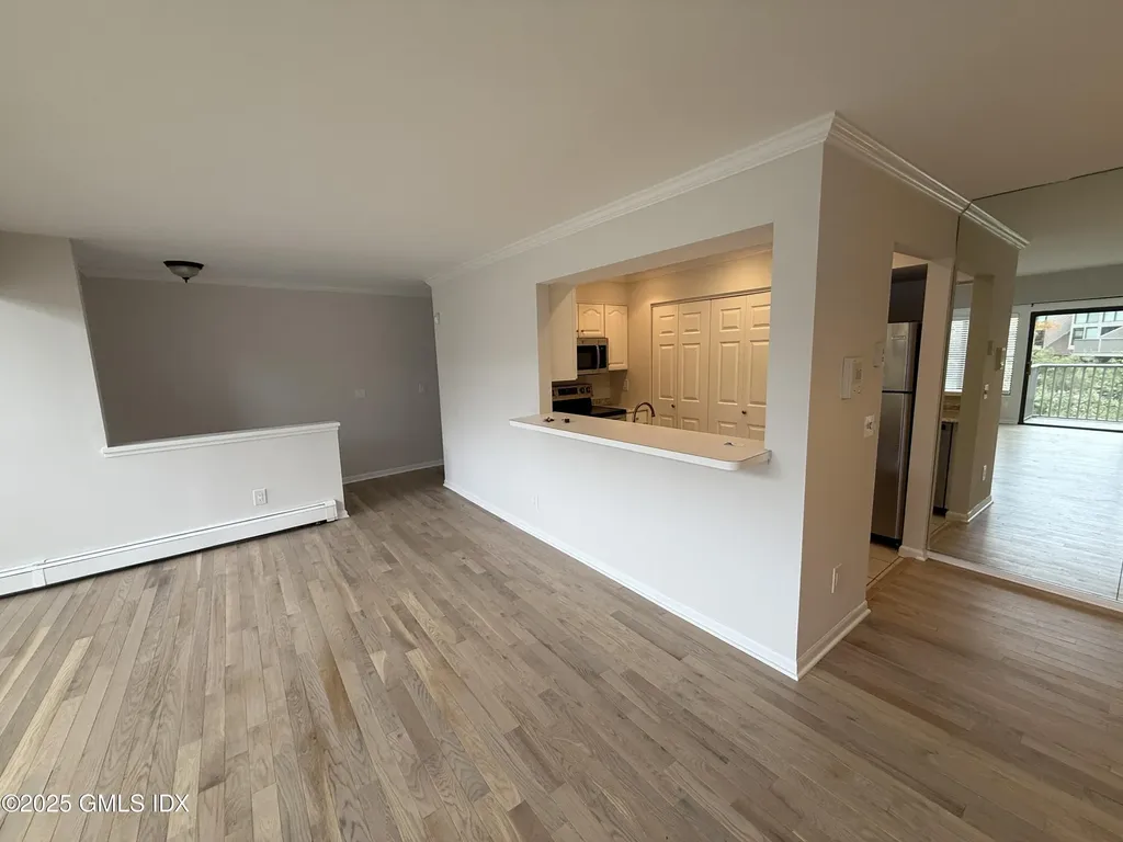 1465 E Putnam Avenue Old Greenwich CT 06870