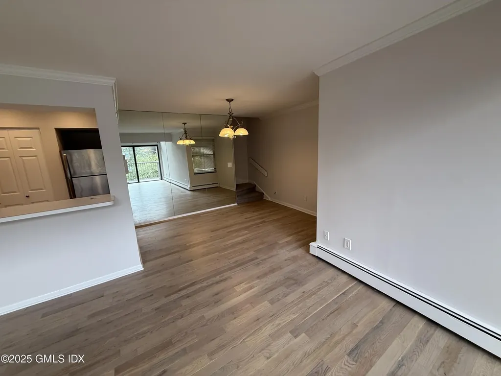 1465 E Putnam Avenue Old Greenwich CT 06870