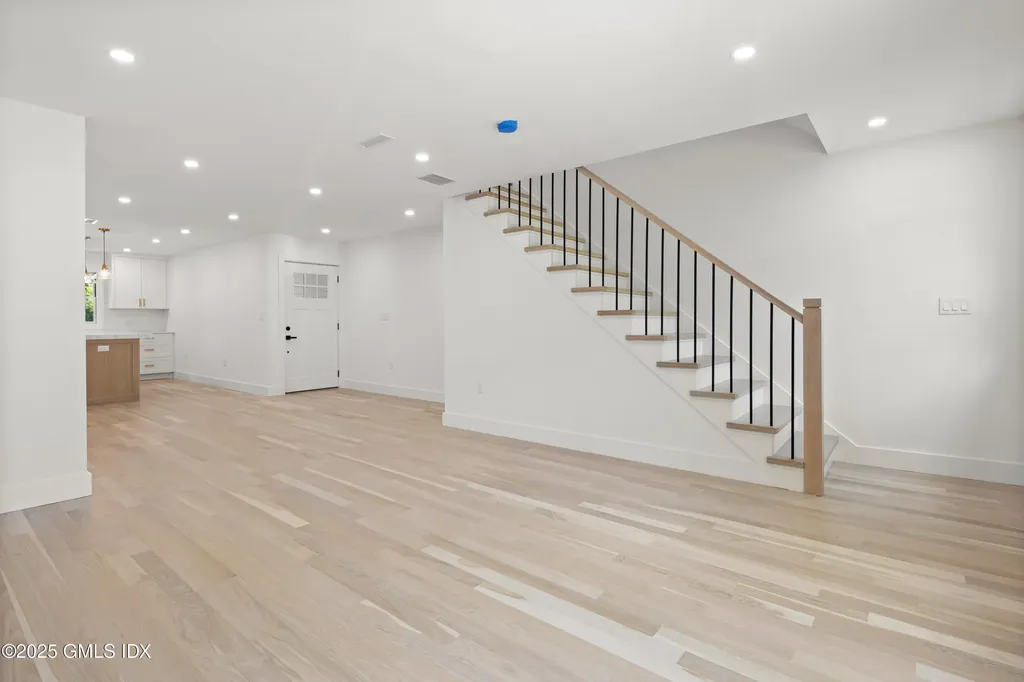 26 Homestead Lane Greenwich CT 06831