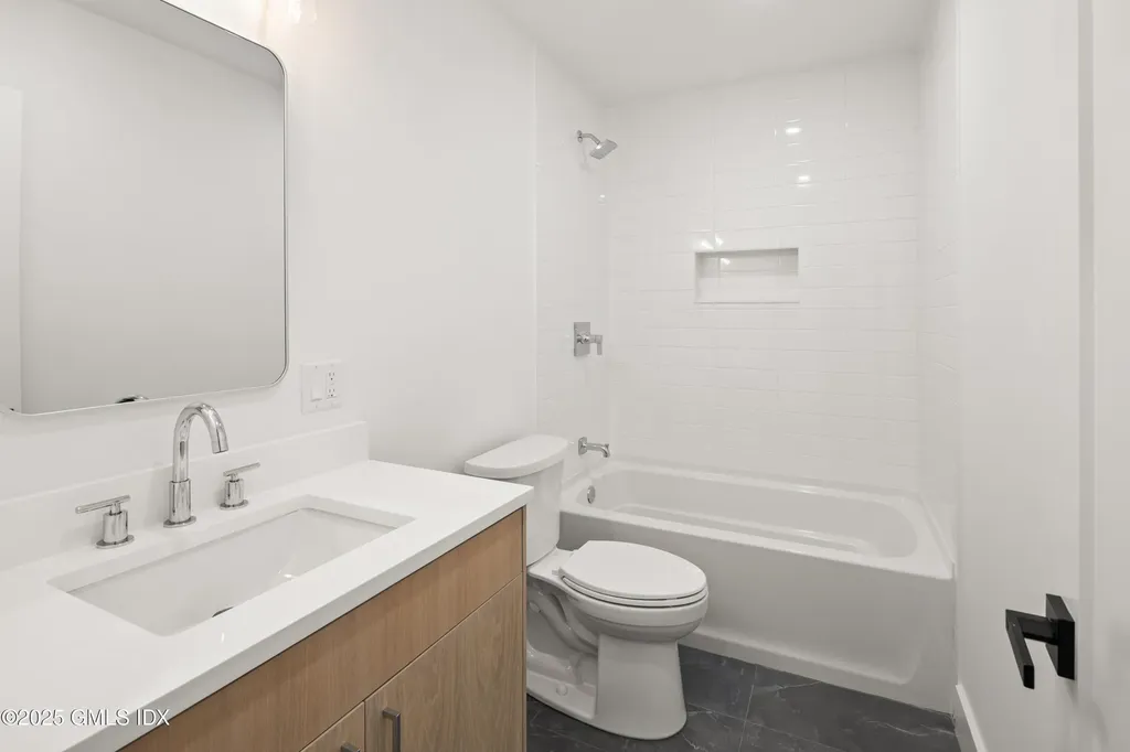 26 Homestead Lane Greenwich CT 06831