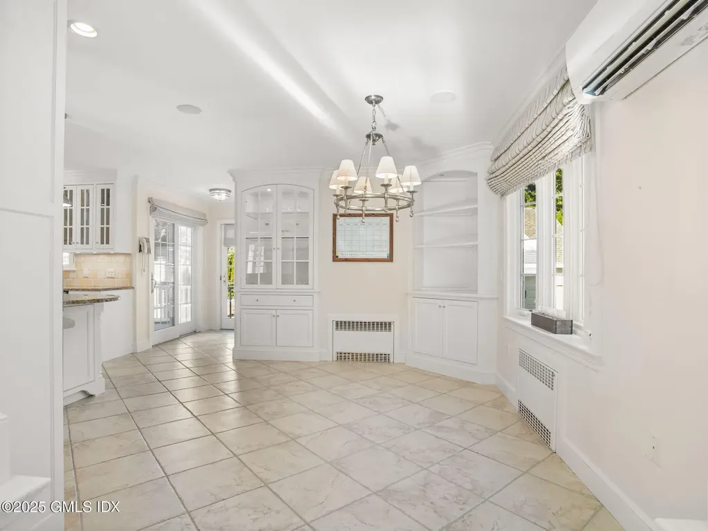 226 Alberta Street Fairfield CT 06825