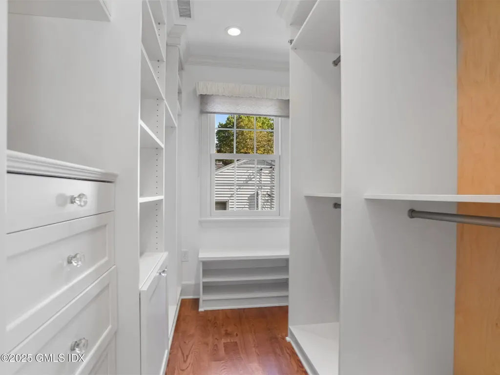 226 Alberta Street Fairfield CT 06825