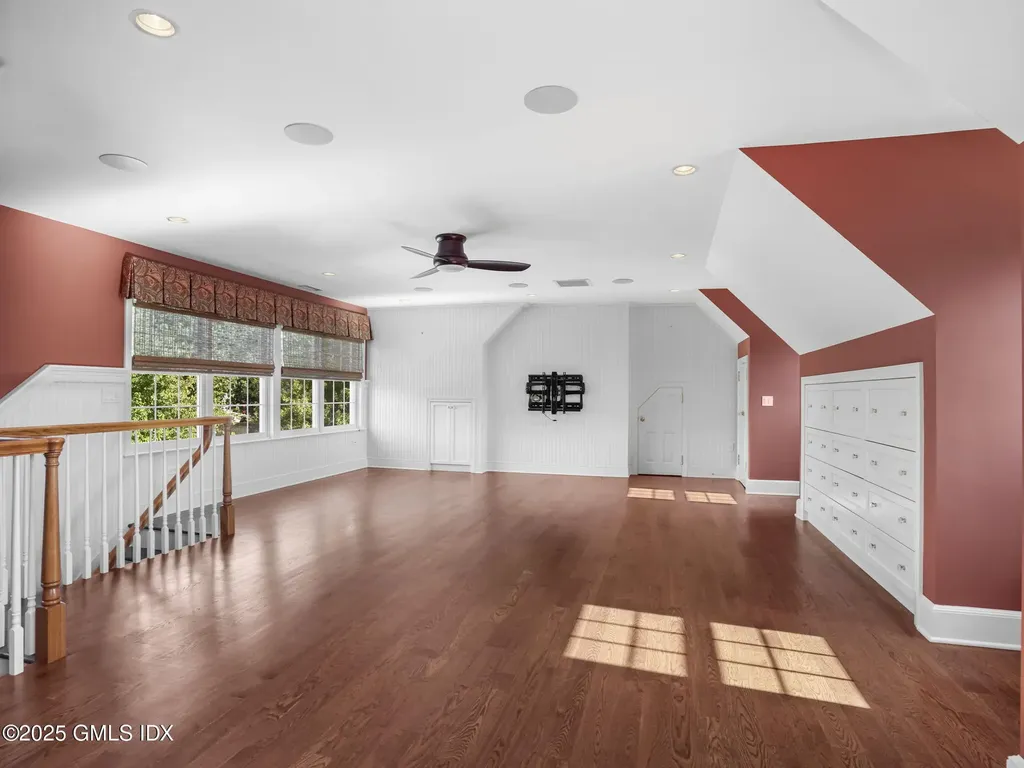 226 Alberta Street Fairfield CT 06825