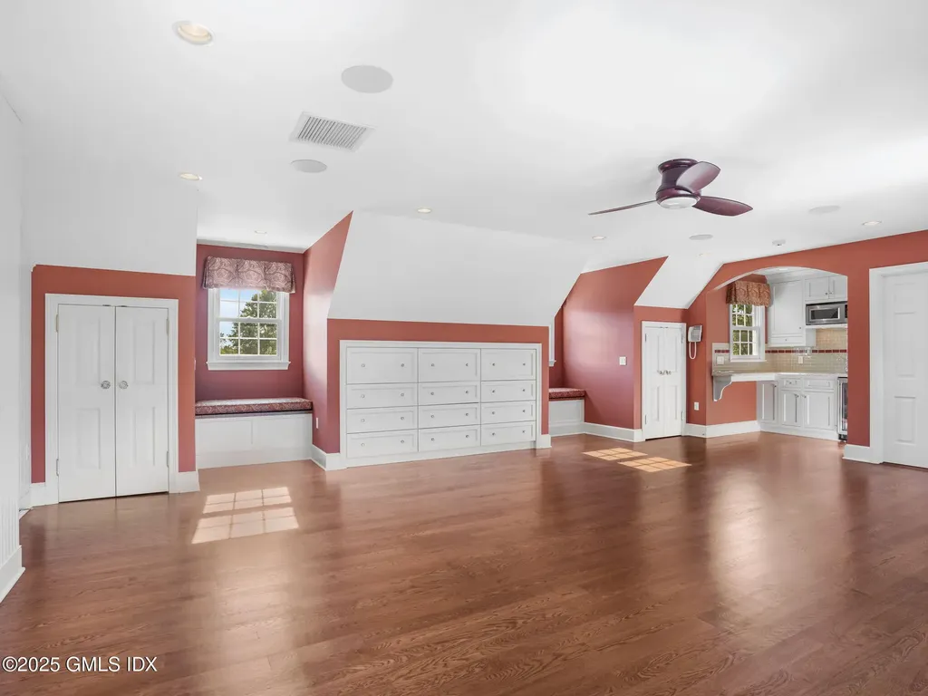 226 Alberta Street Fairfield CT 06825