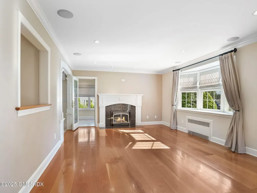 226 Alberta Street Fairfield CT 06825