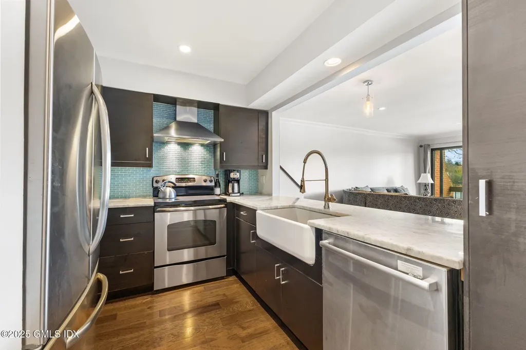 11 River Road Cos Cob CT 06807