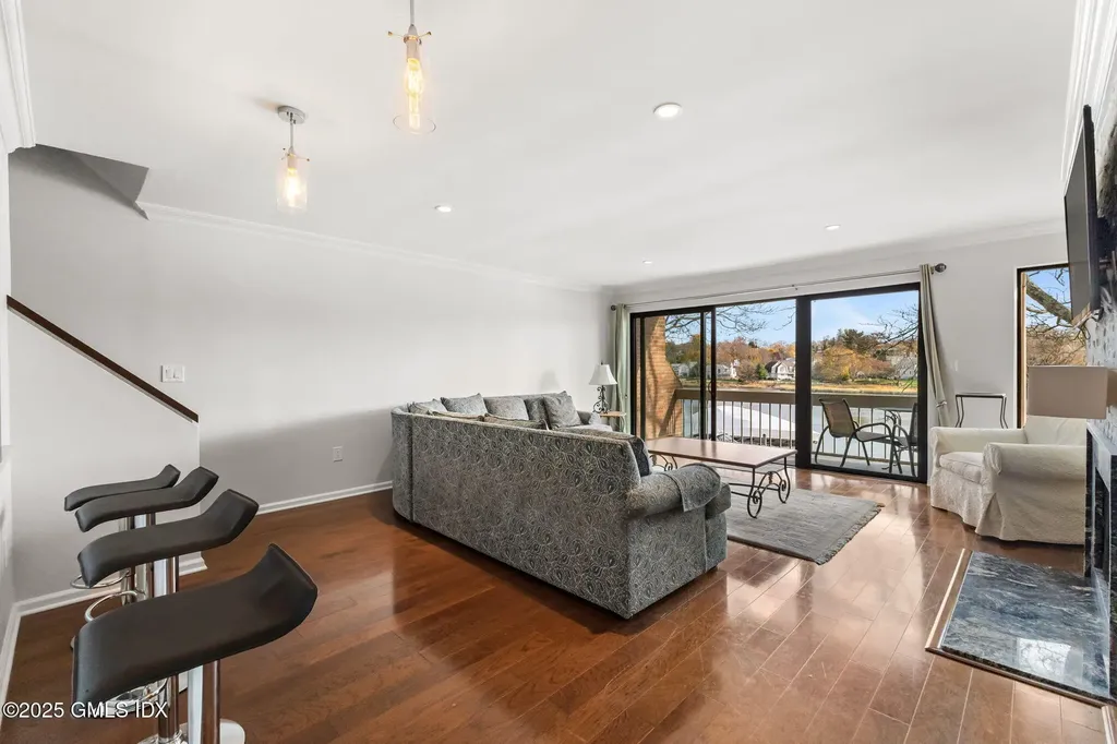 11 River Road Cos Cob CT 06807