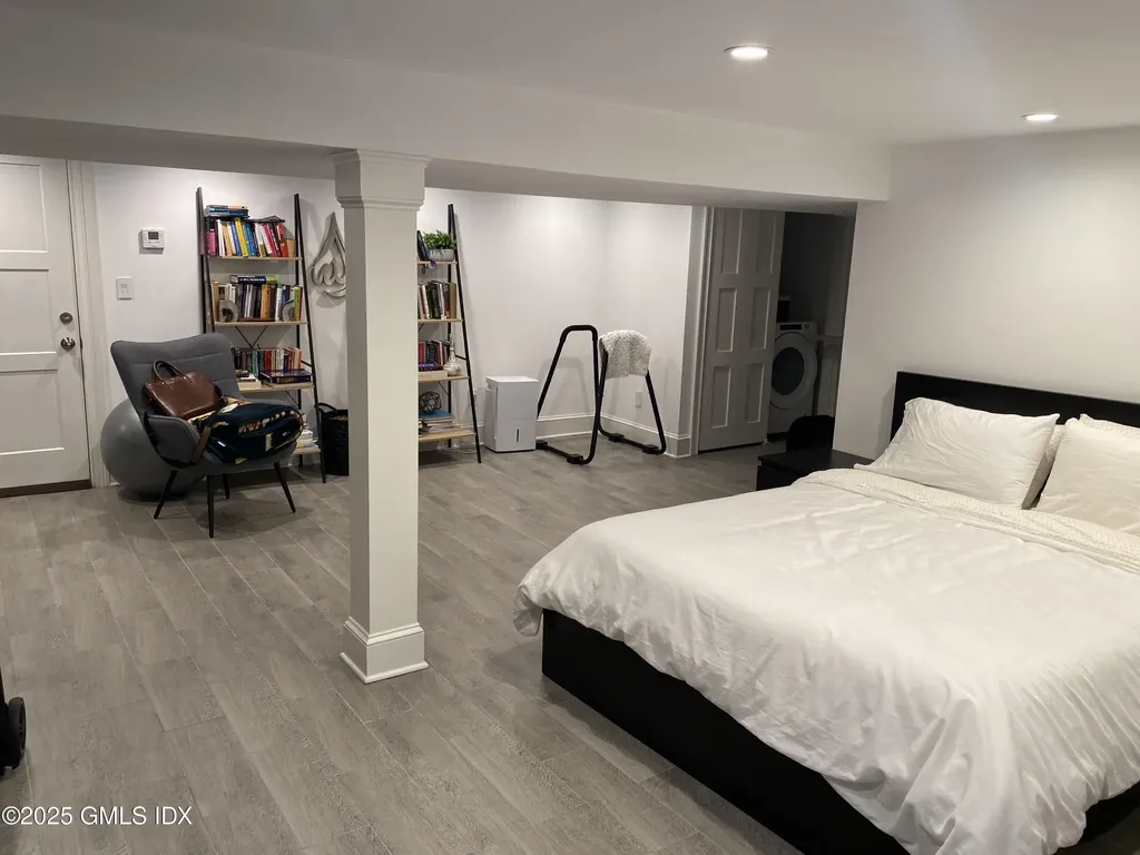 48 Richland Road Greenwich CT 06830