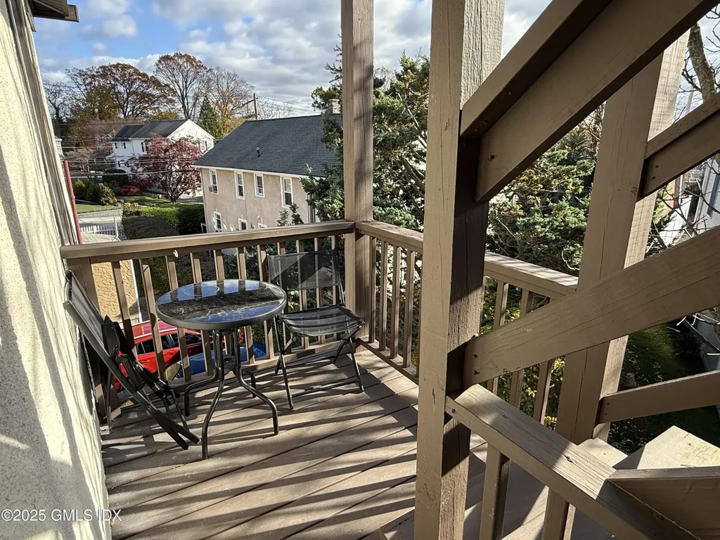 74 Hamilton Avenue Greenwich CT 06830