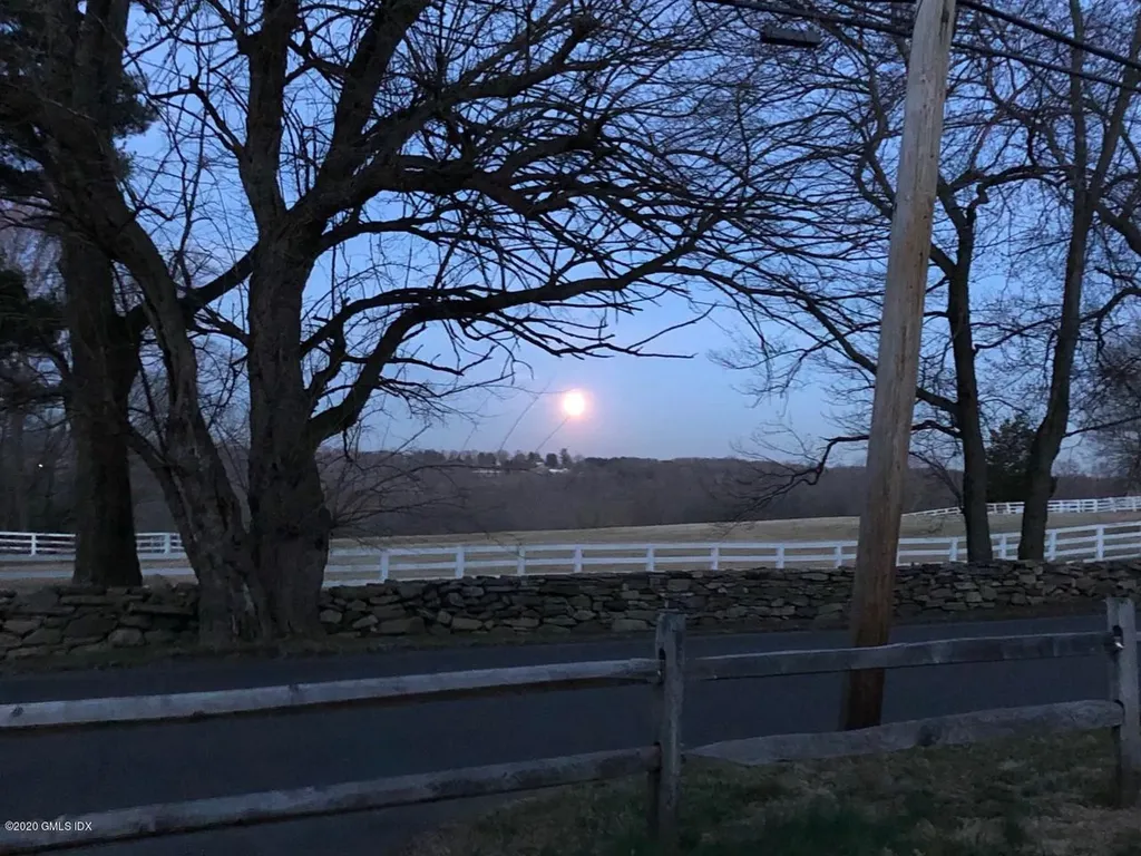 395 Taconic Road Greenwich CT 06831