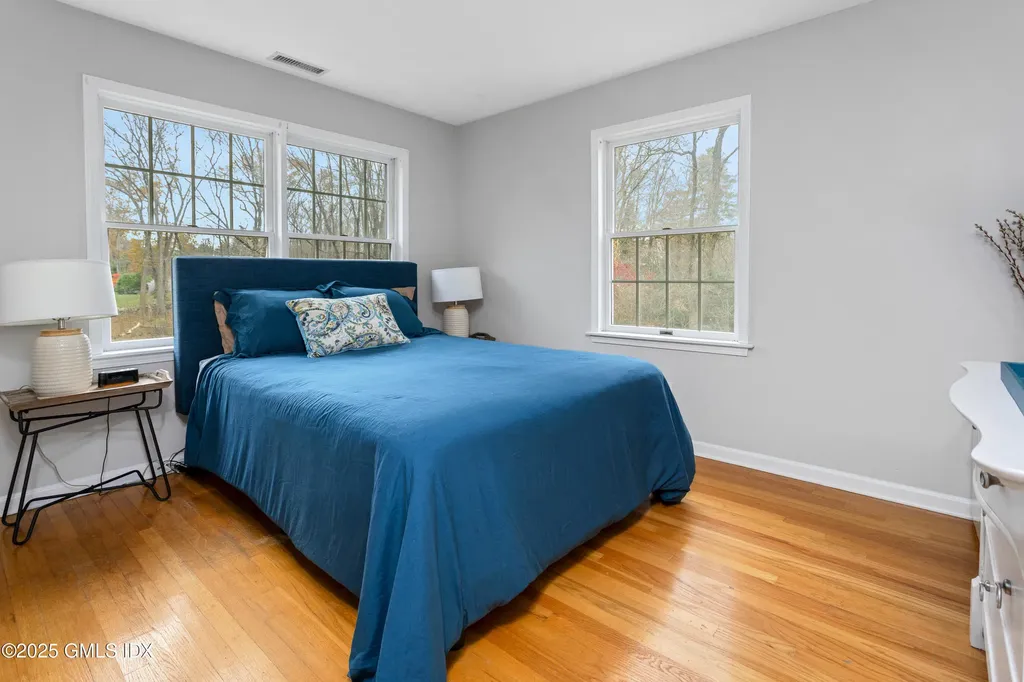 105 N Stamford Road Stamford CT 06903