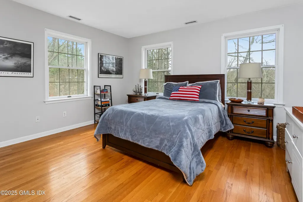 105 N Stamford Road Stamford CT 06903