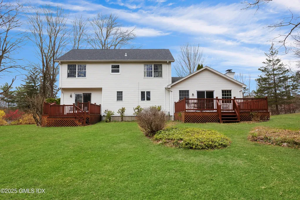 105 N Stamford Road Stamford CT 06903