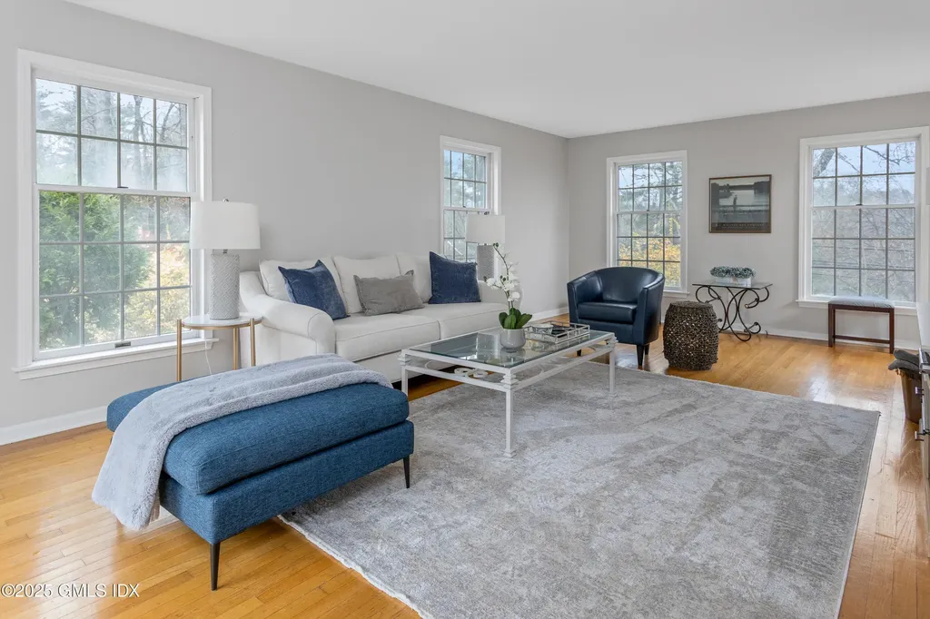 105 N Stamford Road Stamford CT 06903