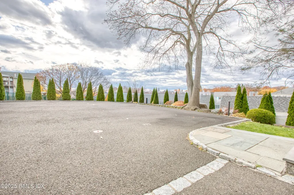 24 Harold Street Cos Cob CT 06807