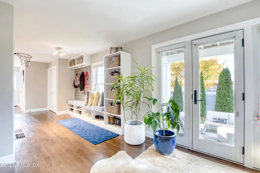 24 Harold Street Cos Cob CT 06807