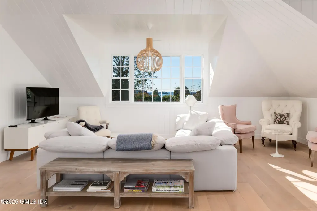 276 Otter Rock Drive Greenwich CT 06830