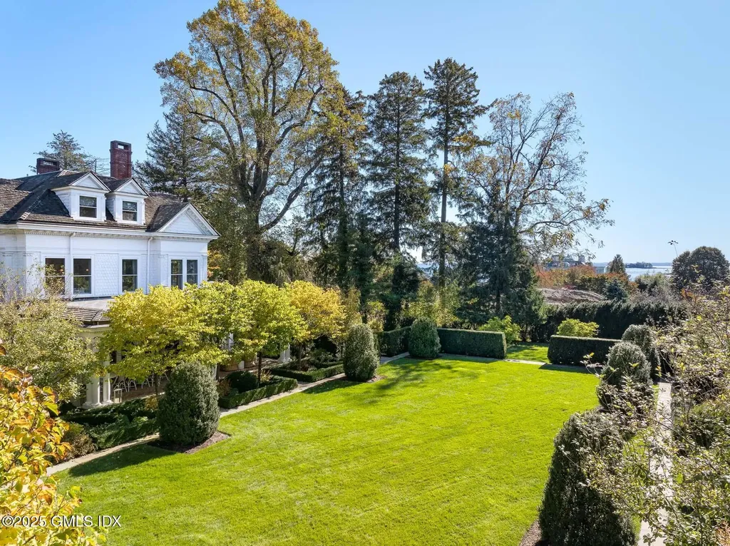 276 Otter Rock Drive Greenwich CT 06830