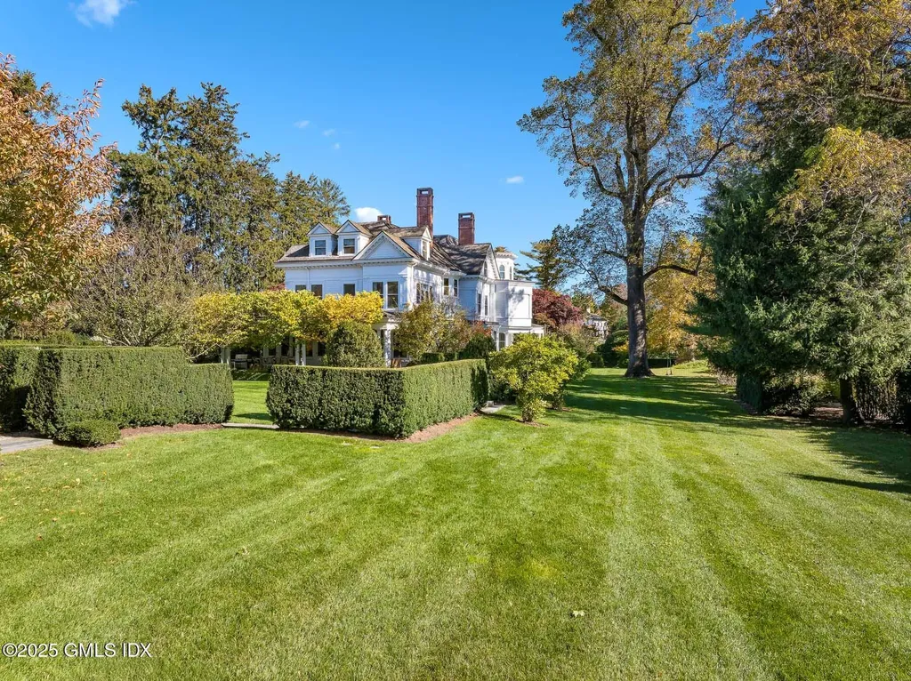 276 Otter Rock Drive Greenwich CT 06830