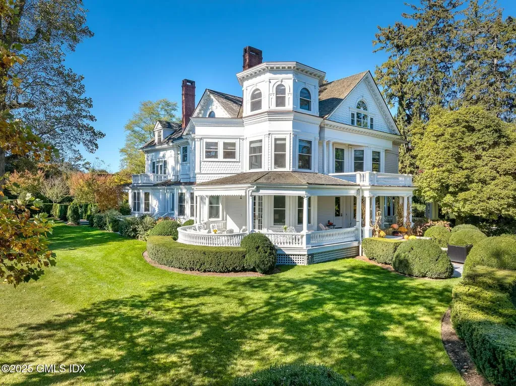 276 Otter Rock Drive Greenwich CT 06830