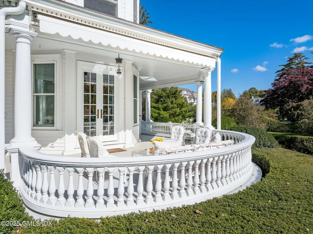 276 Otter Rock Drive Greenwich CT 06830