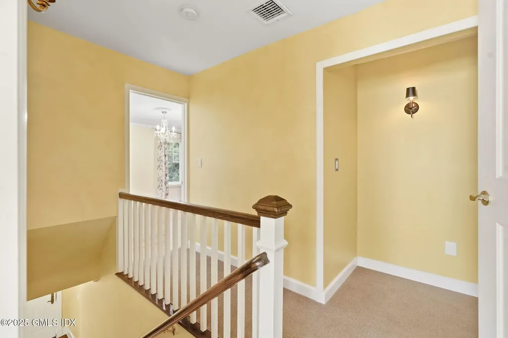 73 Mead Avenue Greenwich CT 06830