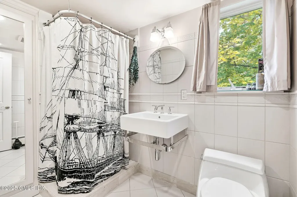 73 Mead Avenue Greenwich CT 06830