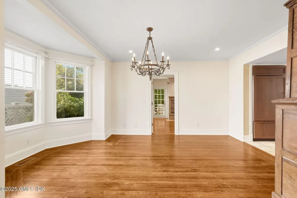 73 Mead Avenue Greenwich CT 06830