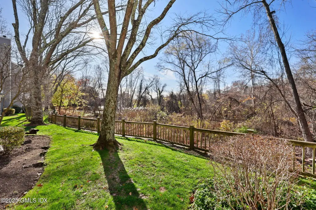 333 Palmer Hill Road Riverside CT 06878