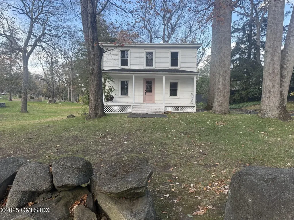 33 Parsonage Road Greenwich CT 06830