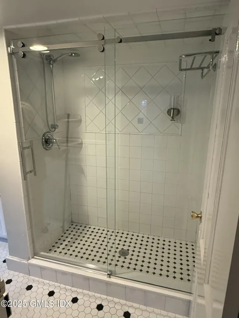 33 Parsonage Road Greenwich CT 06830