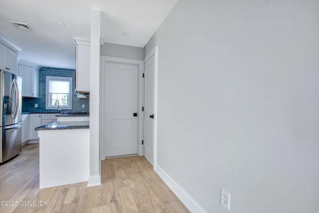 66 Ute Place Greenwich CT 06830