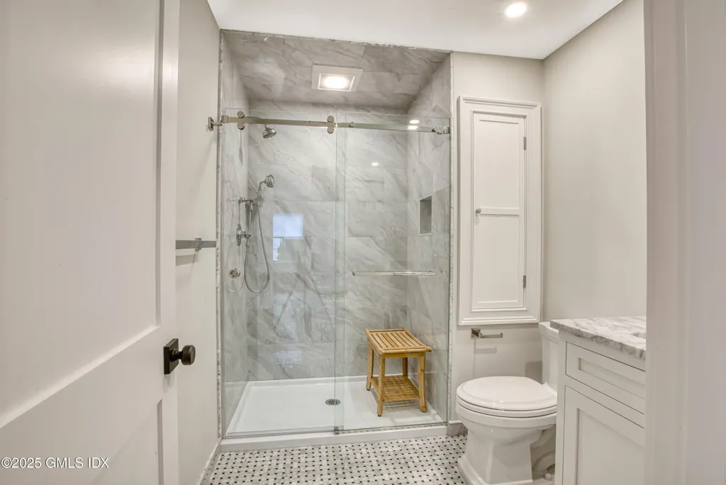 66 Ute Place Greenwich CT 06830