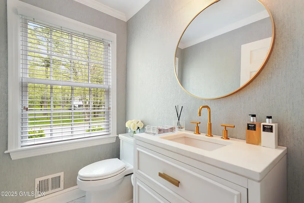 17 Will Merry Lane Greenwich CT 06831