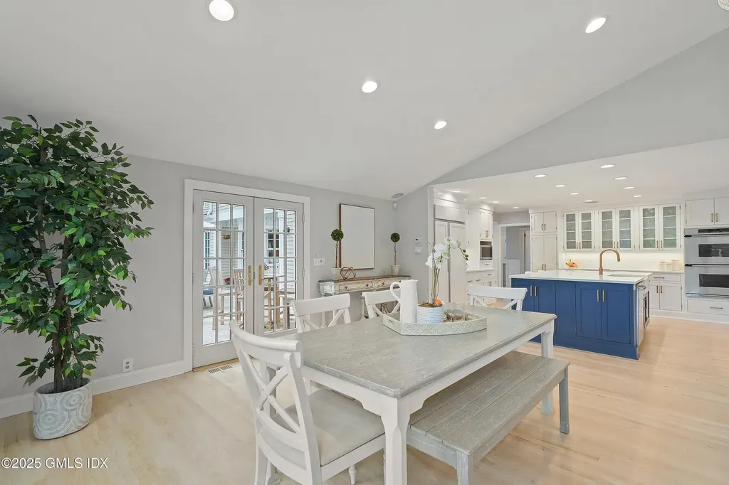 17 Will Merry Lane Greenwich CT 06831