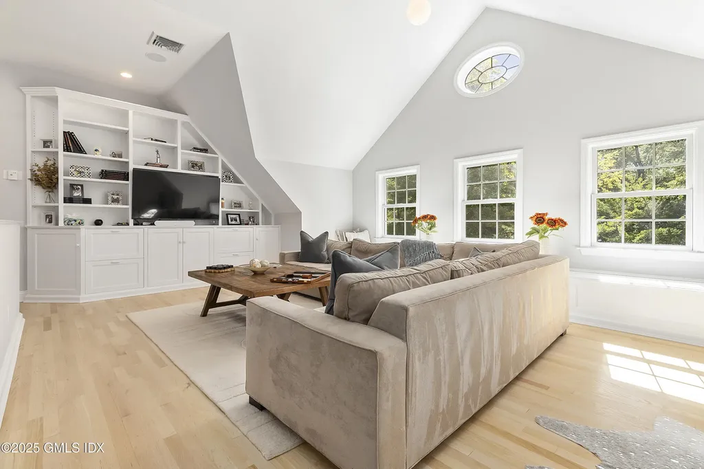 17 Will Merry Lane Greenwich CT 06831