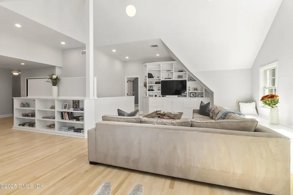 17 Will Merry Lane Greenwich CT 06831