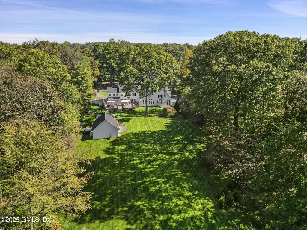 17 Will Merry Lane Greenwich CT 06831