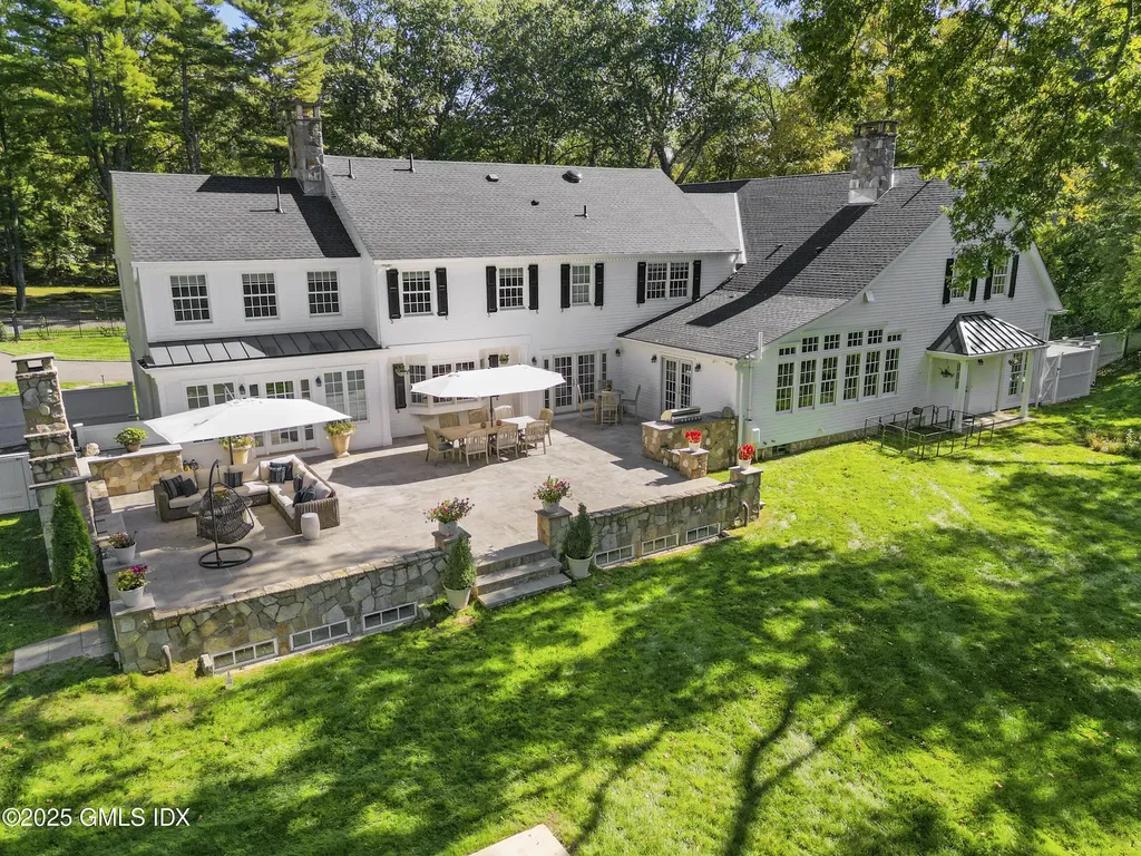 17 Will Merry Lane Greenwich CT 06831