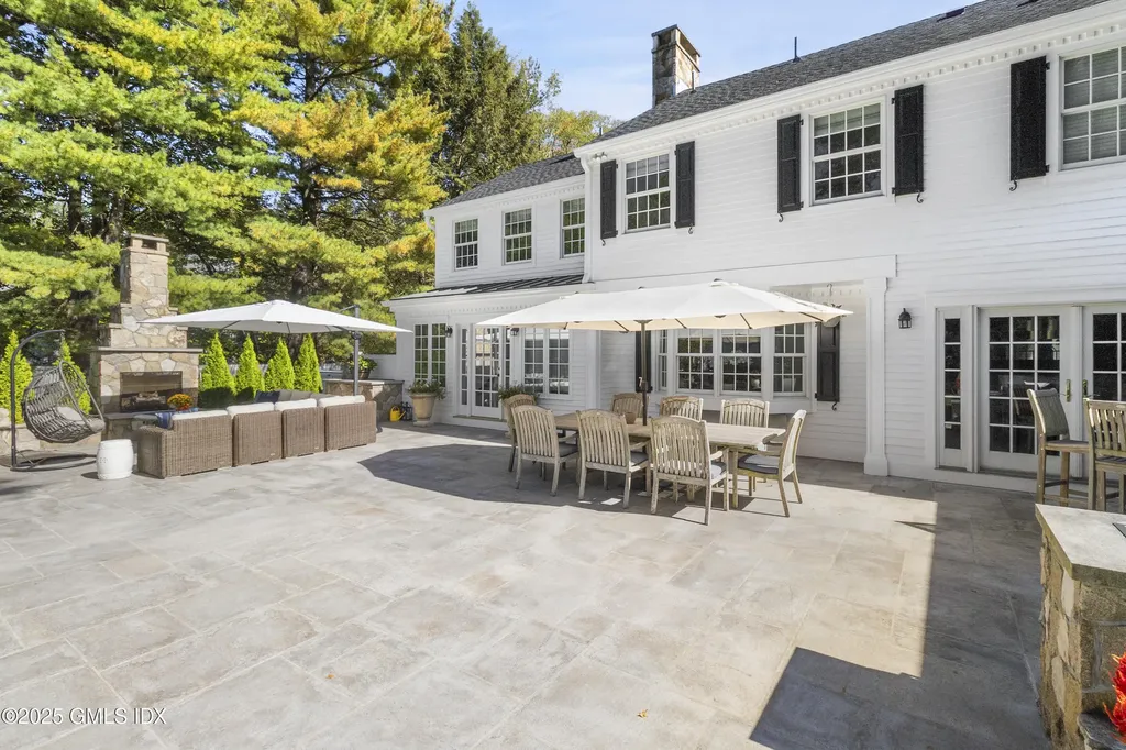 17 Will Merry Lane Greenwich CT 06831