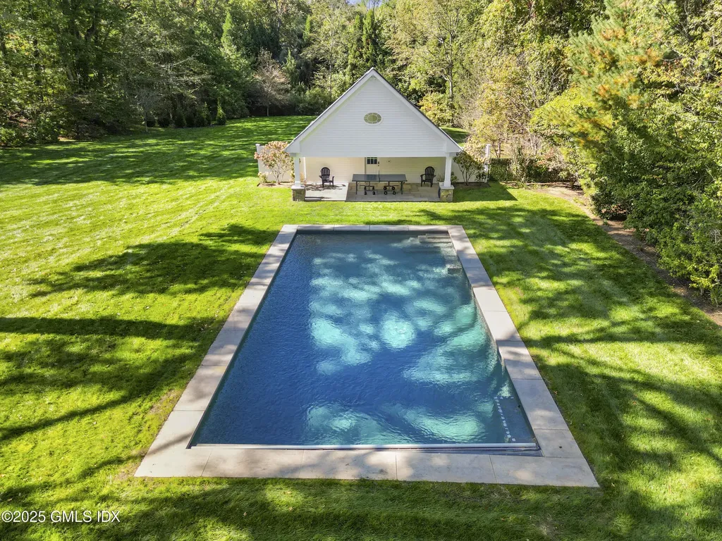 17 Will Merry Lane Greenwich CT 06831