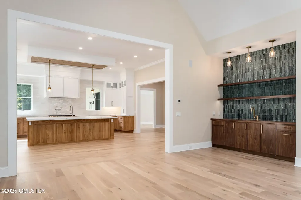 11 Winterset Road Greenwich CT 06830