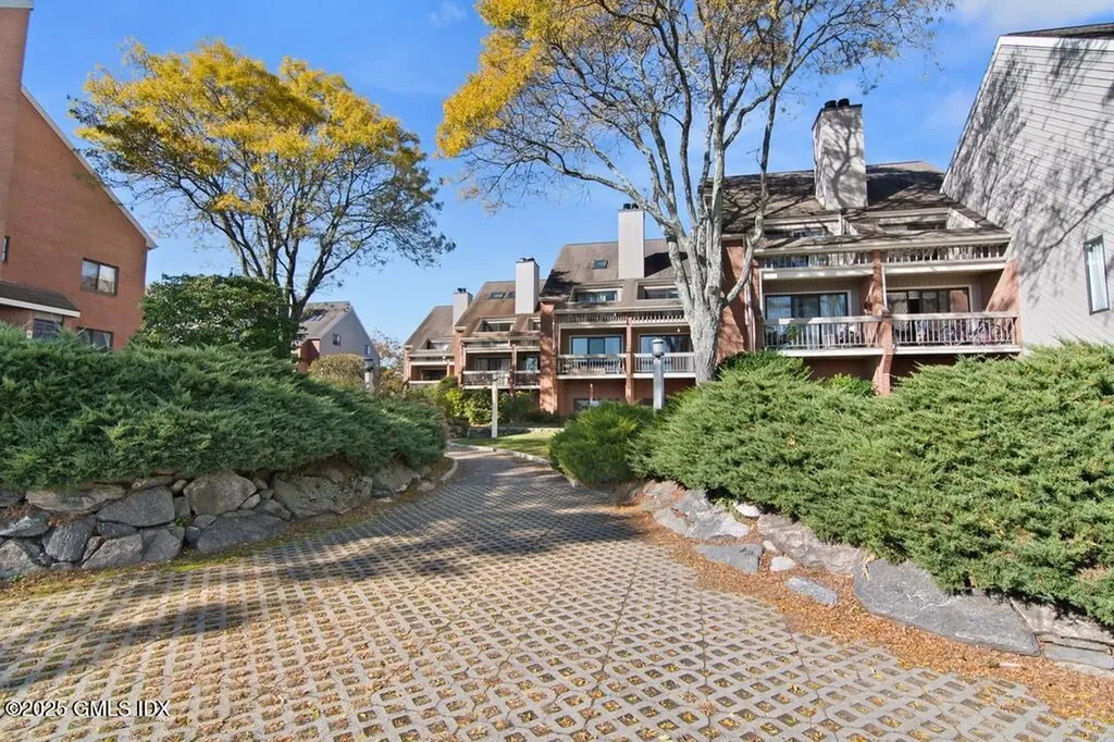 7 River Road Cos Cob CT 06807