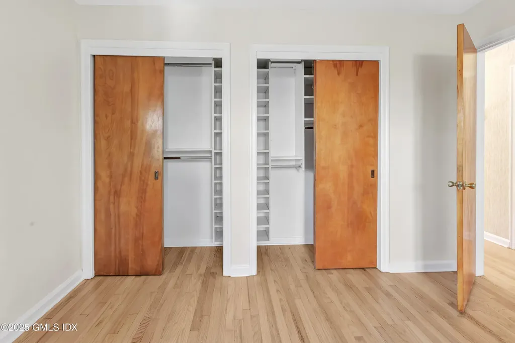 88 Valleywood Road Cos Cob CT 06807