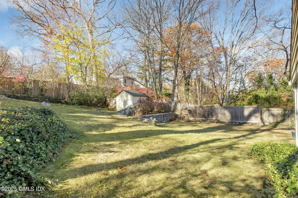 88 Valleywood Road Cos Cob CT 06807