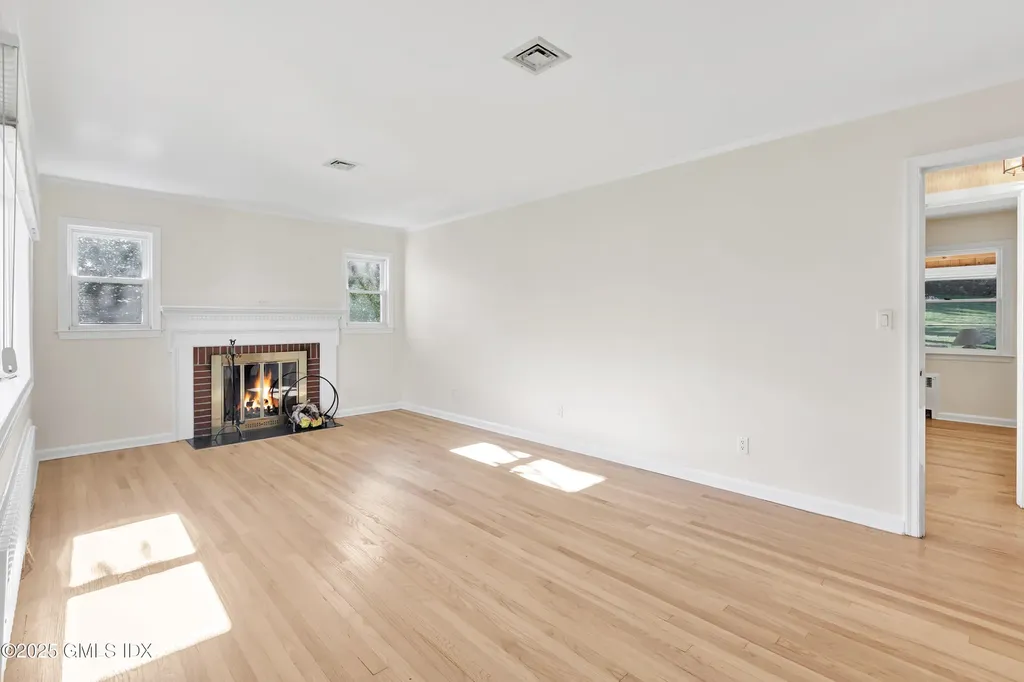 88 Valleywood Road Cos Cob CT 06807